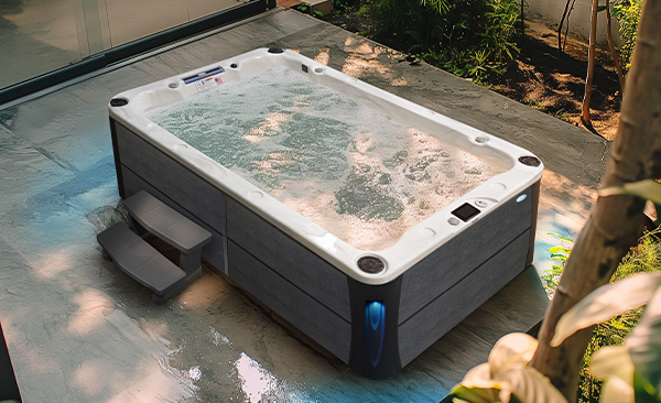 Deck Series Metairie hot tubs for sale